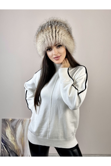 Меховая шапка женская из блюфроста