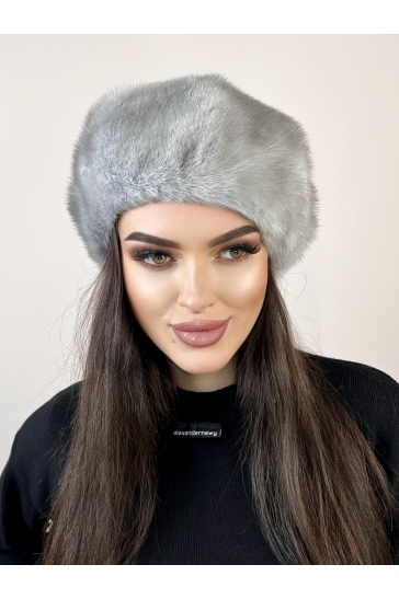 Меховая шапка женская из норки